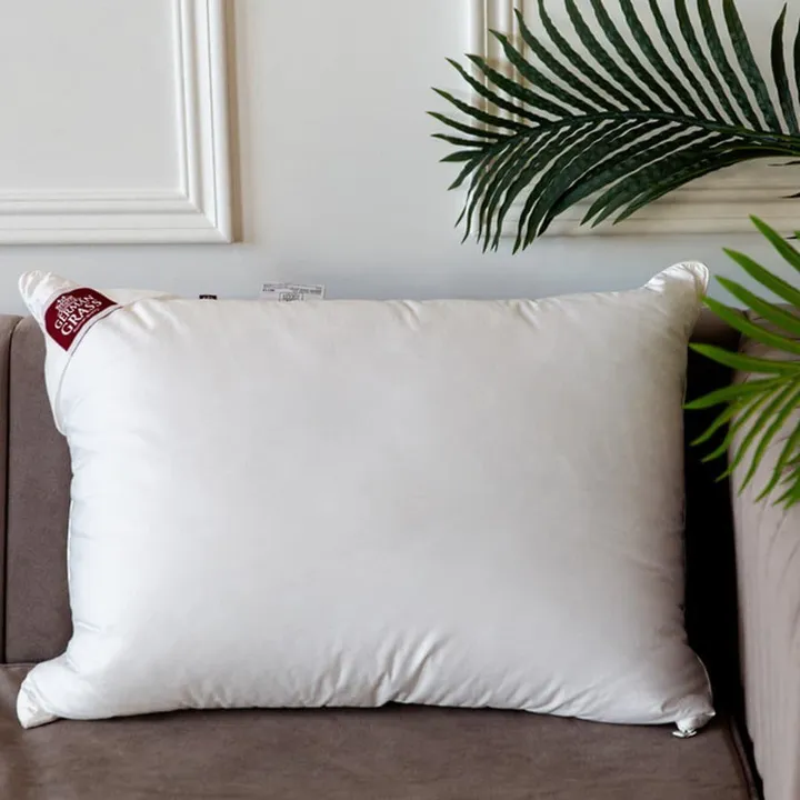 GRASS MEMORY SILK 50x68 Подушка упругая G-47112