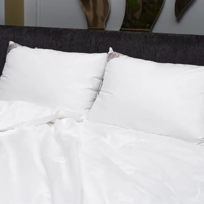 GRASS LUXURY SILK / ЛЮКСЕР 50х68 Подушка шелковая средняя G-75210