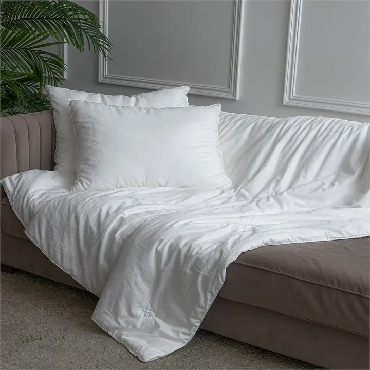 GRACE SILK / ГРЕЙС 140х205 450 г Одеяло шелковое летнее GM1007